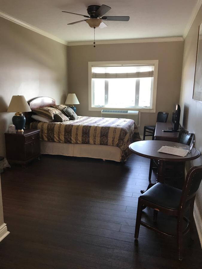 Beachcomber Inn Conesus 외부 사진