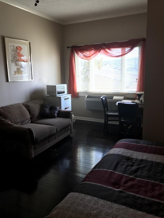 Beachcomber Inn Conesus 외부 사진
